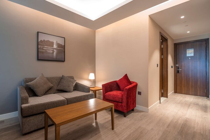 Room 49 of 268