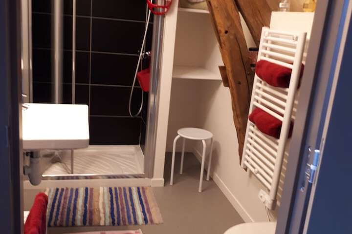 Room 35 of 58