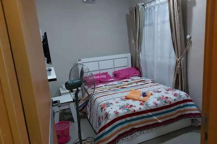 Room 3 of 22