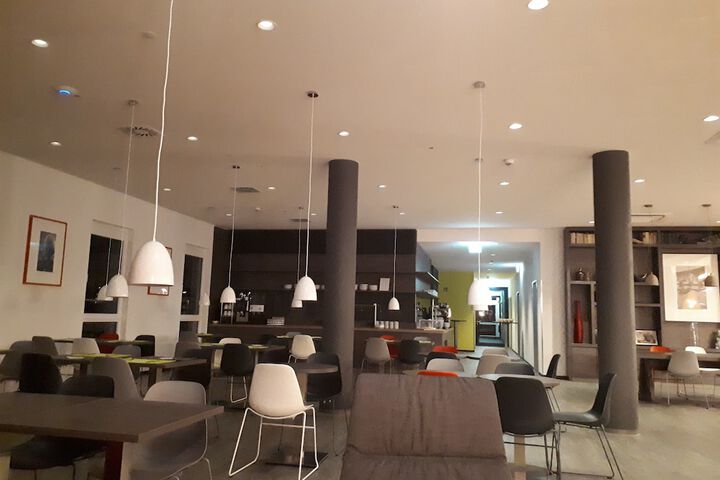 Hotel Lobby