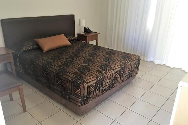 Room 9 of 21