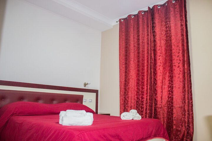 Room 4 of 48