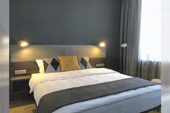 Room 11 of 45