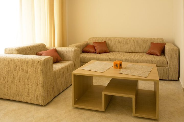 Room 15 of 52