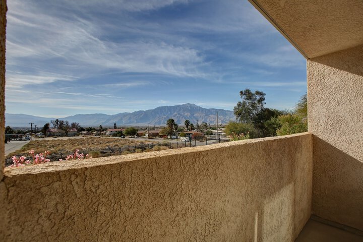 1 King Bed Balcony Pool View (14 of 65)