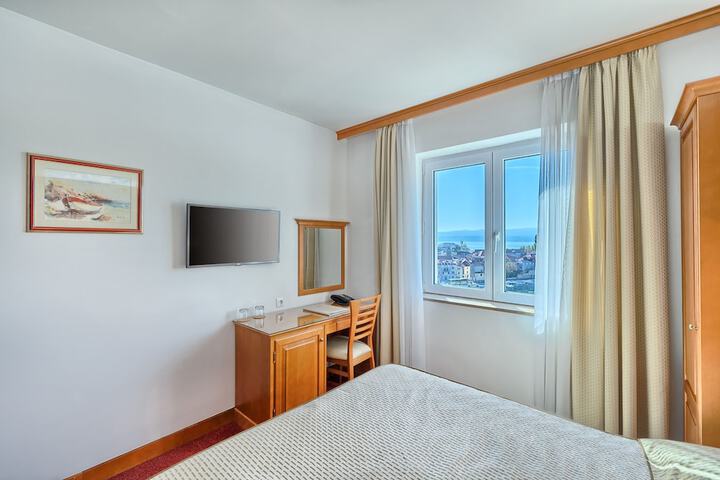 Room 39 of 101