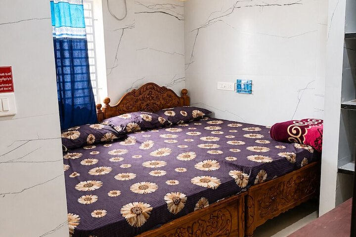 Room 15 of 22
