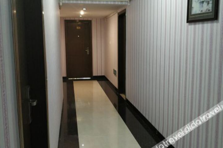 Hotel Interior 19 of 27