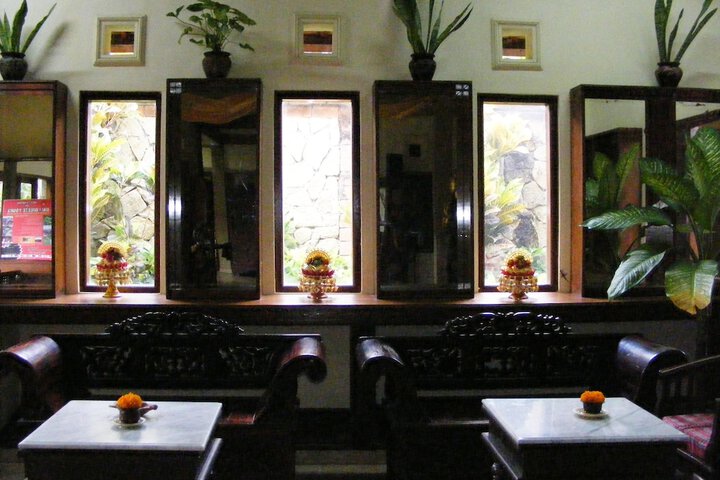 Hotel Interior 4 of 23
