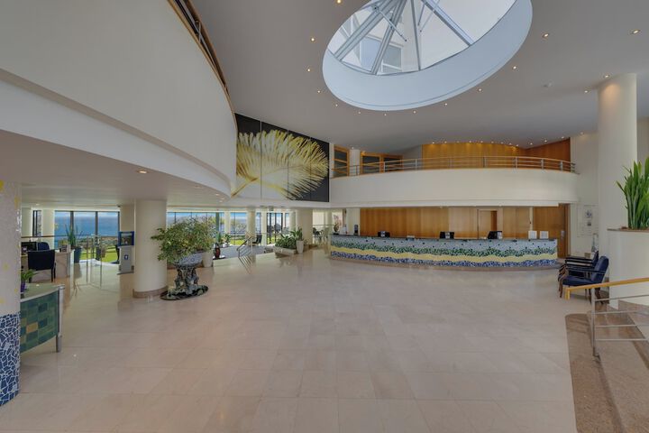 Hotel Interior 8 of 411