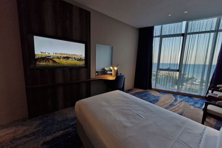 Room 18 of 62