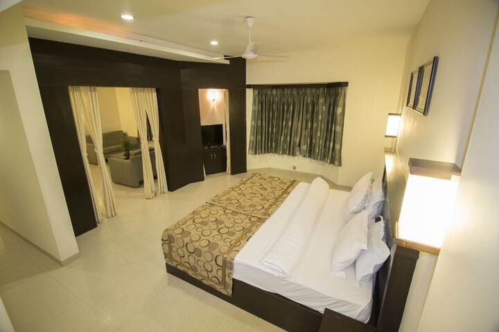 Room 12 of 45