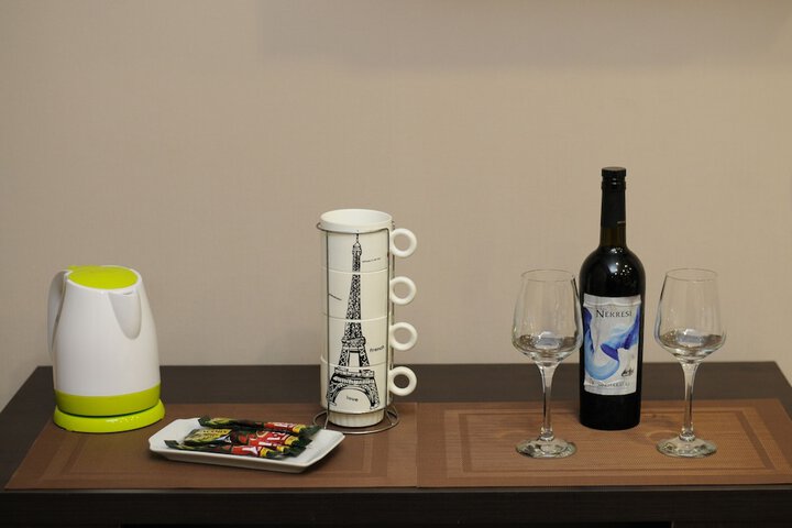Room 17 of 26