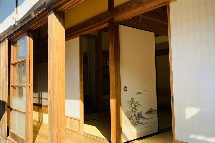 Room 46 of 110