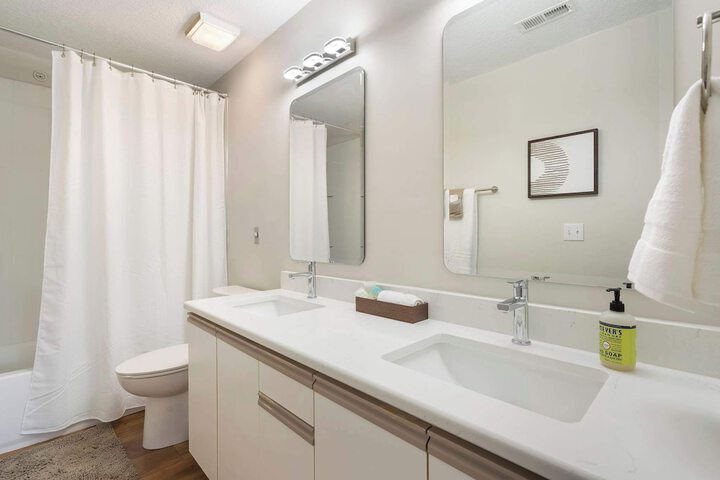 Room 15 of 24