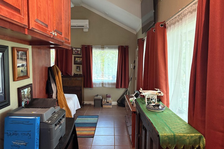 Room 33 of 125