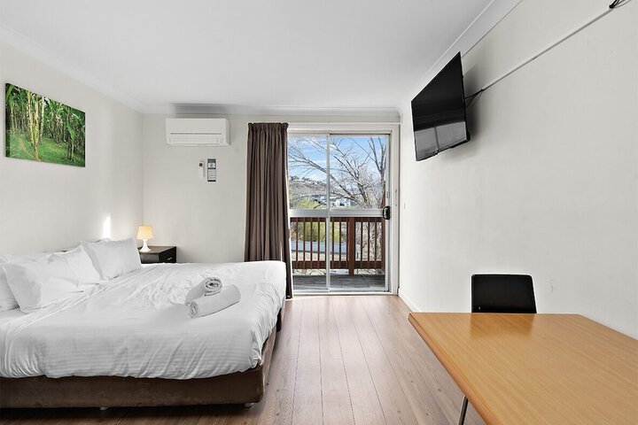 Room 43 of 110