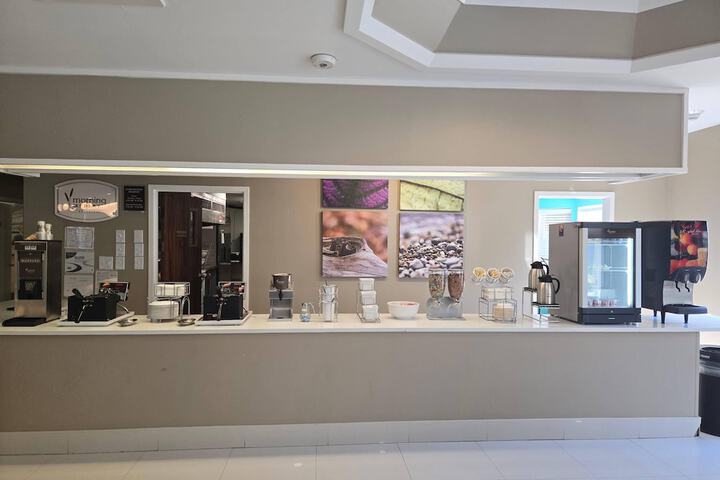 Breakfast/Coffee Service 40 of 43