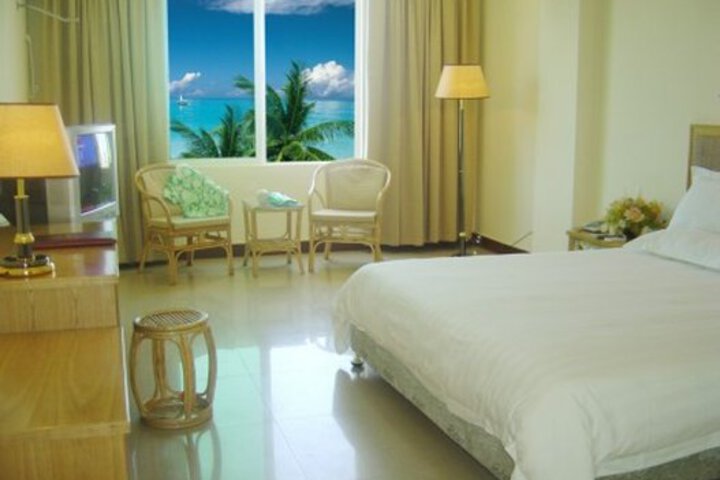 Donggang Seaview Theme Hotel