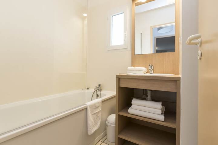 Room 15 of 45