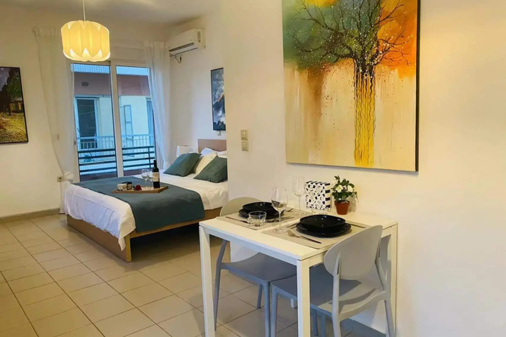 Room 2 of 12