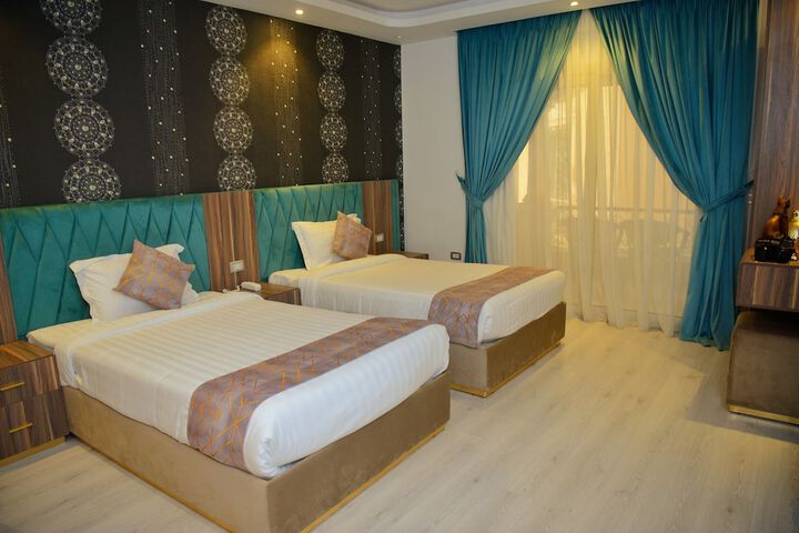 Room 69 of 158