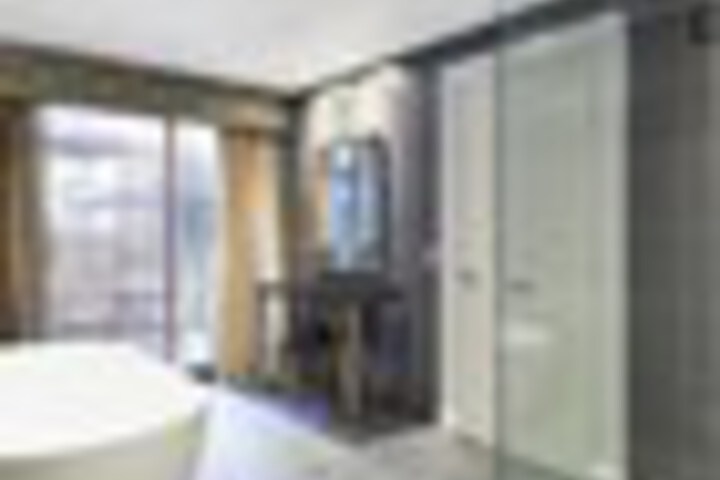 Room 116 of 156