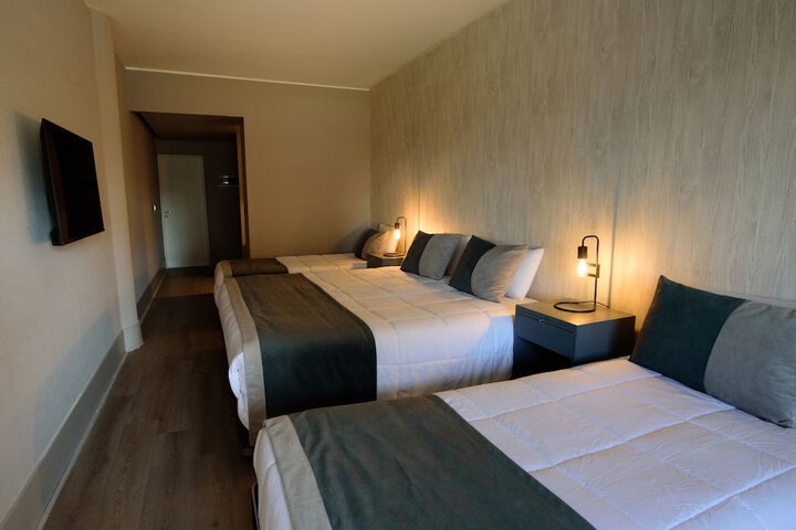 Room 13 of 44