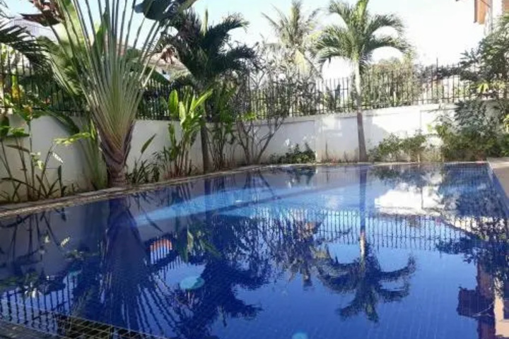 Pool 6 of 16