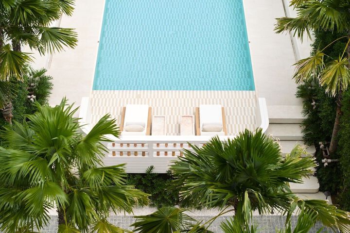 Pool 55 of 101