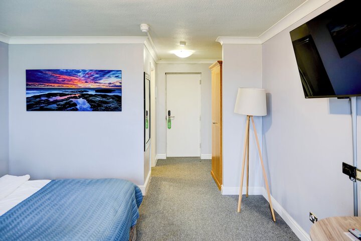 Room 31 of 60