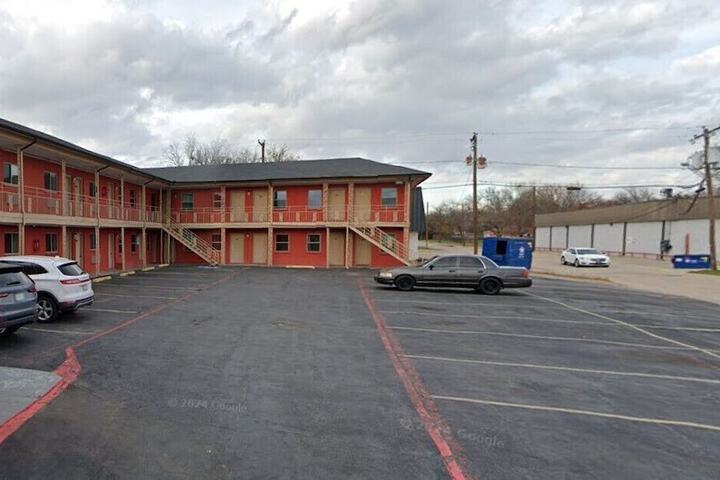 Property Grounds 14 of 15