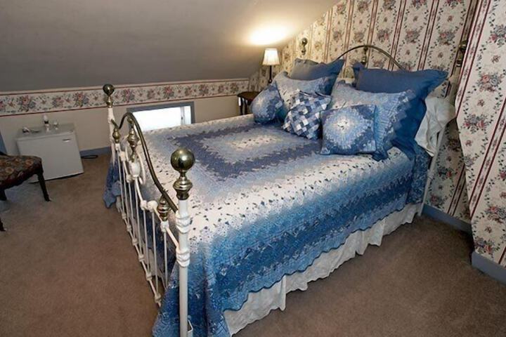 Room 7 of 39
