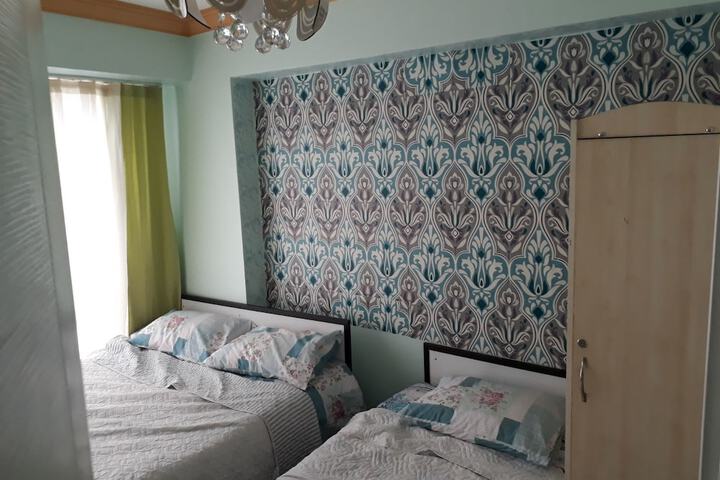 Room 11 of 11