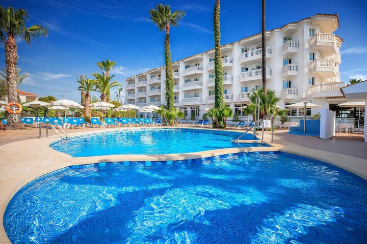 Photo of Hotel Servigroup Romana