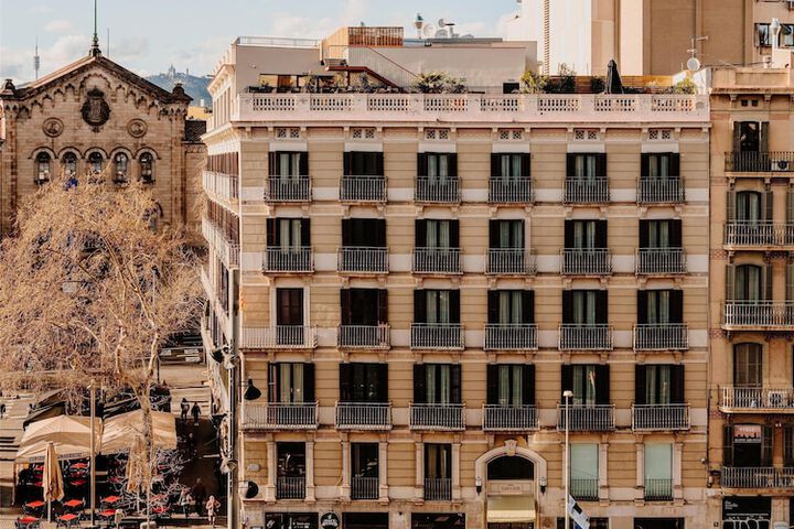Hotel 117 of 128