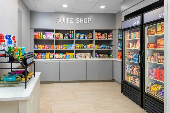 Snack bar