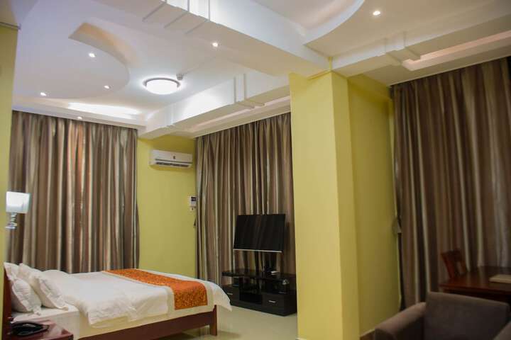 Hong Kong Hotel