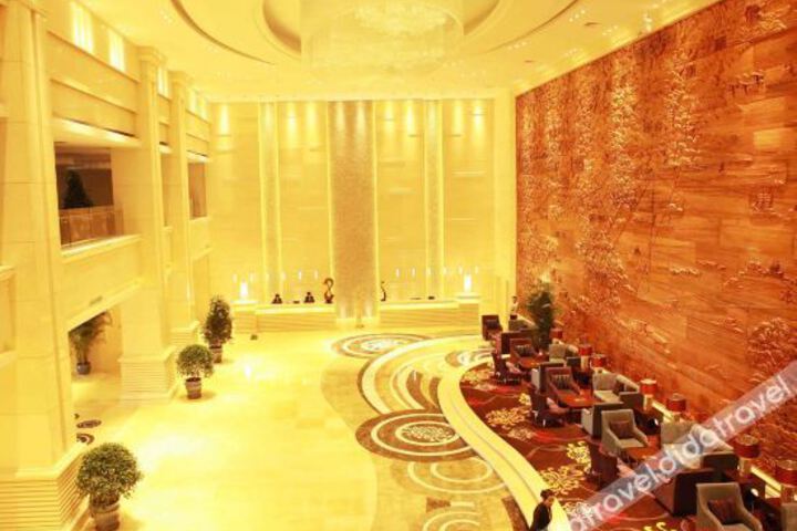 Hotel Interior 7 of 25