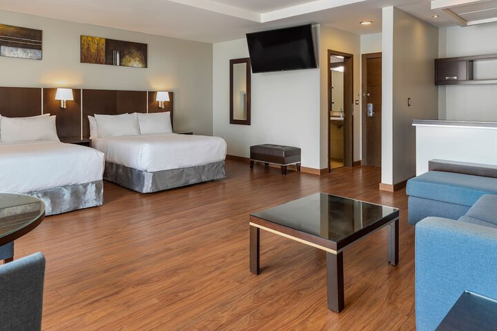 Room 6 of 49