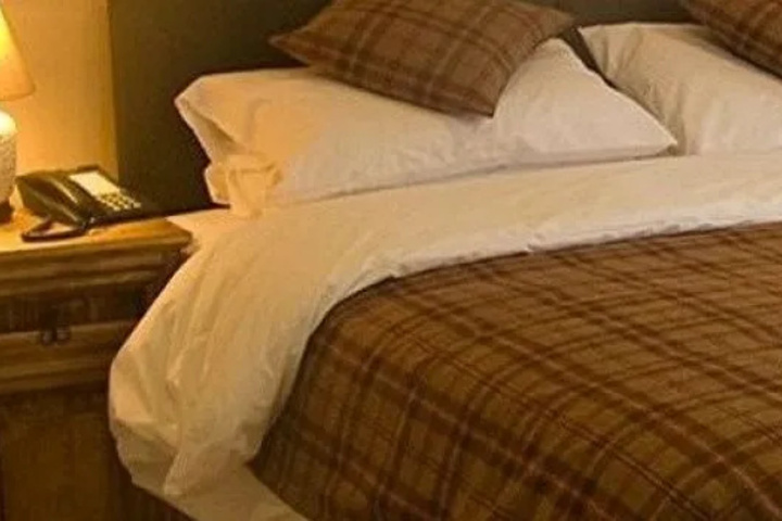 Room 2 of 11
