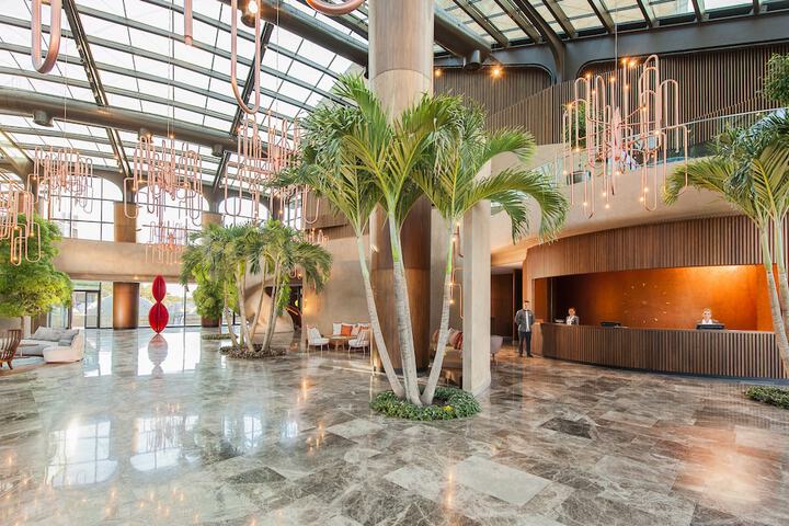 Hotel Interior 4 of 81