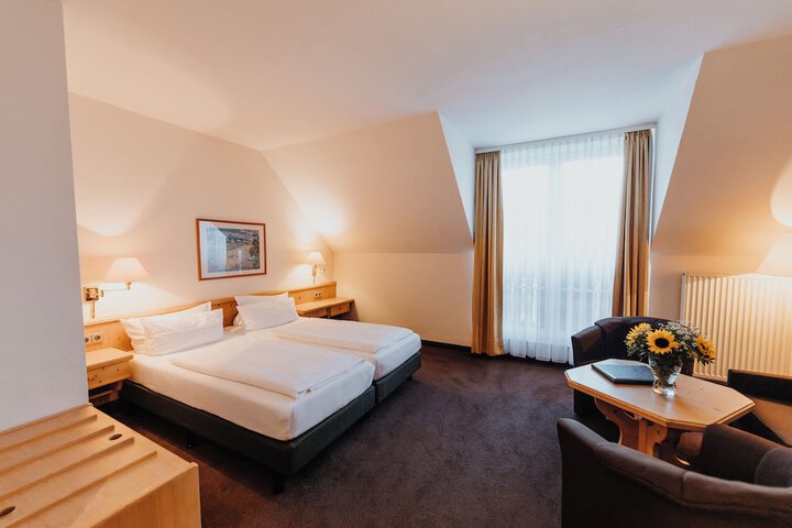 Room 21 of 73