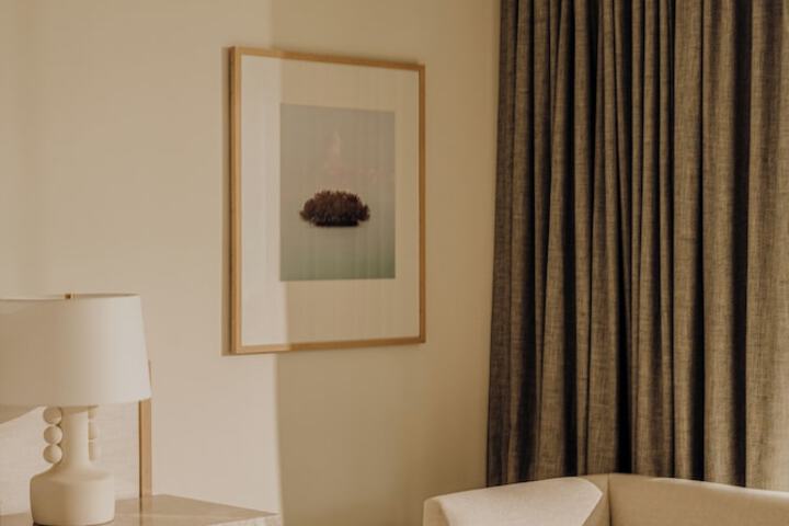 Room 34 of 150