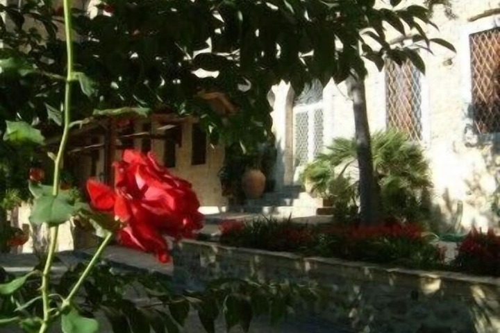 Hotel 53 of 60