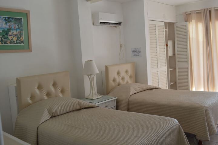 Room 3 of 13