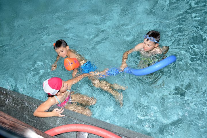 Pool 48 of 100