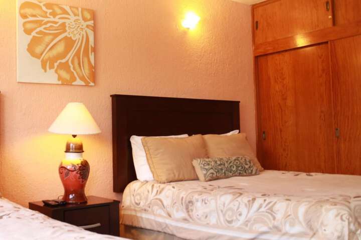 Room 10 of 61