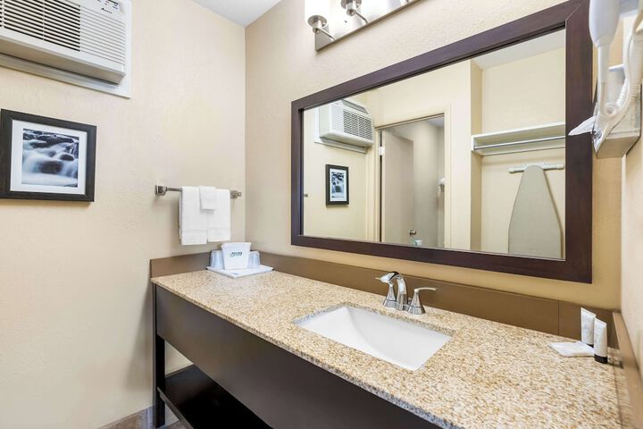 Room 20 of 30