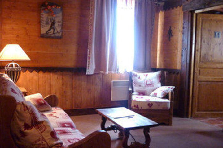 Hotel Interior 14 of 31